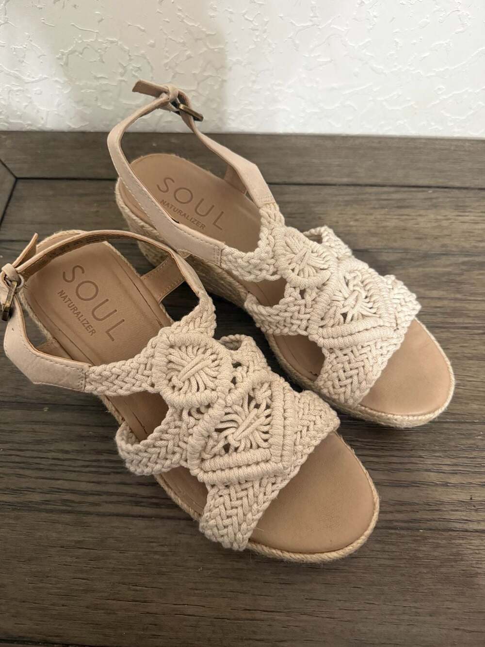 Soul Naturalizer Oasis Macrame Espadrille Wedge Sandals Beige Size 7.5M